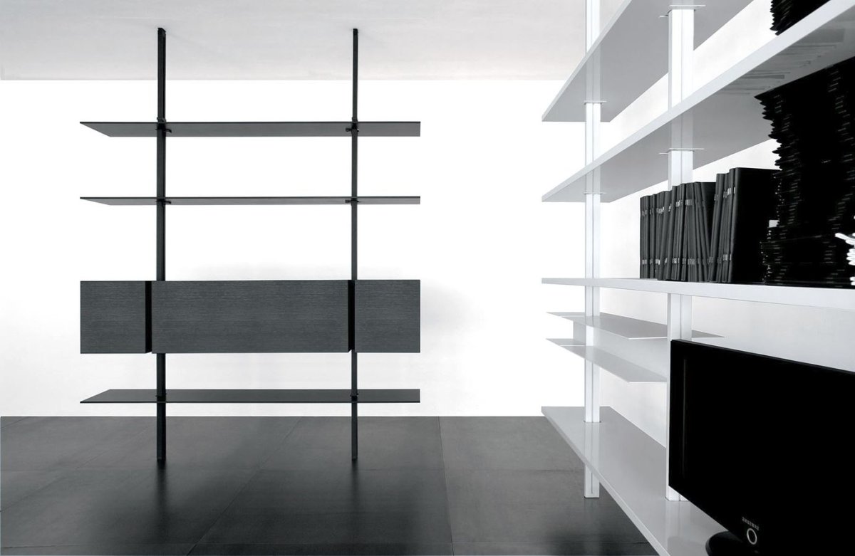 Обои с полочками в интерьере