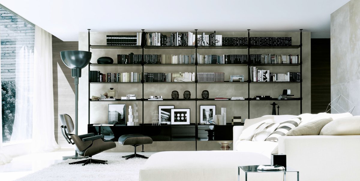 Полки в виде надписи