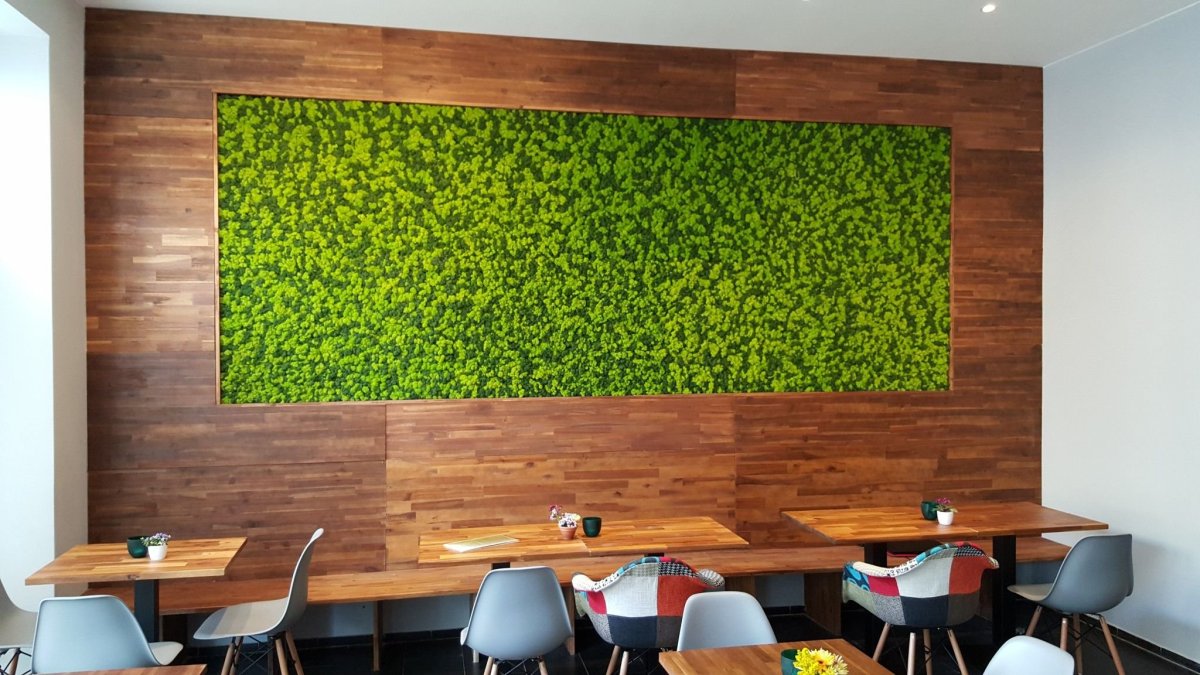 Вертикальный декор на стену