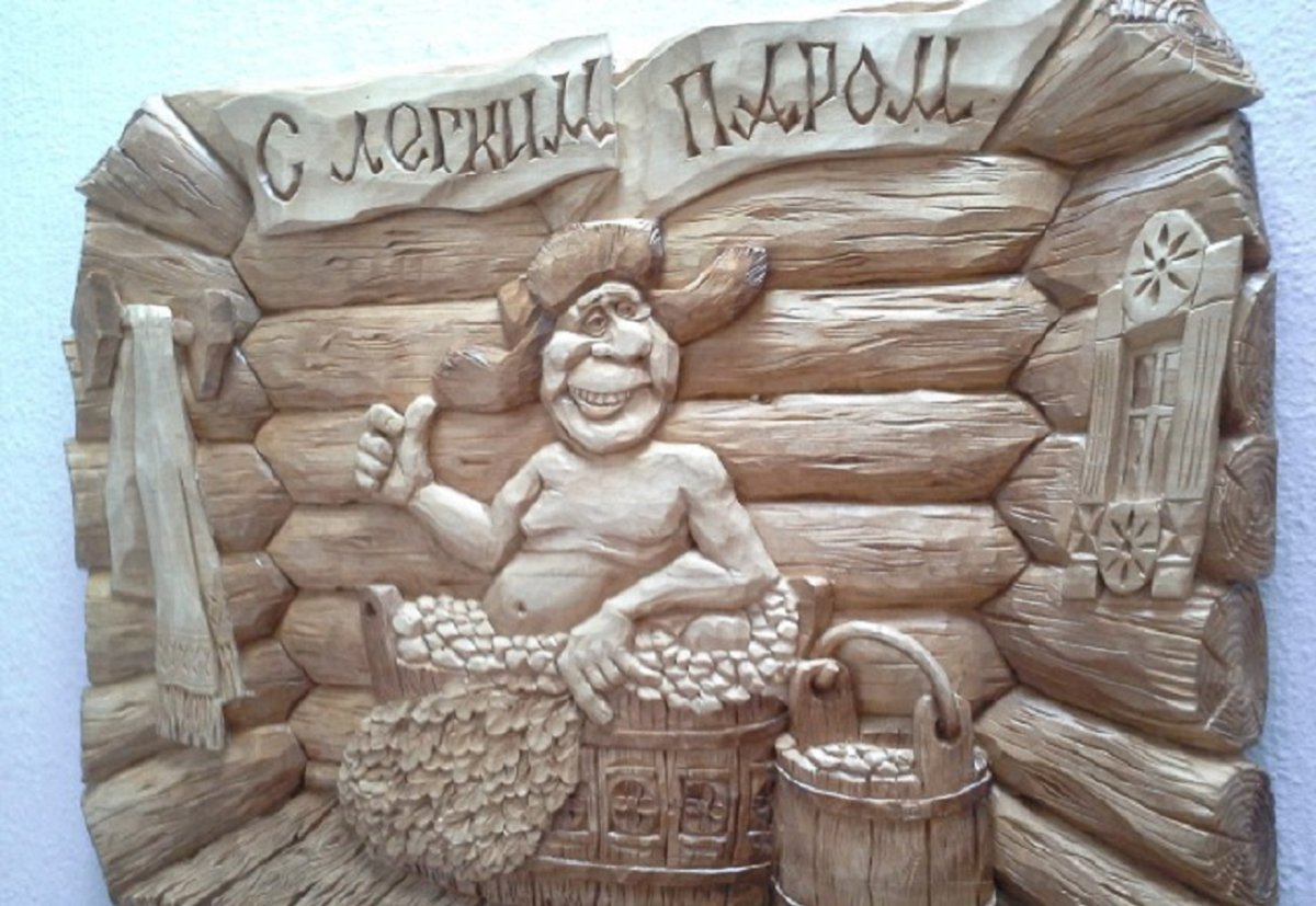 Деревянное панно на стену