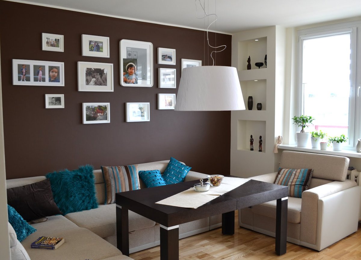 Гостиная в желто коричневых тонах