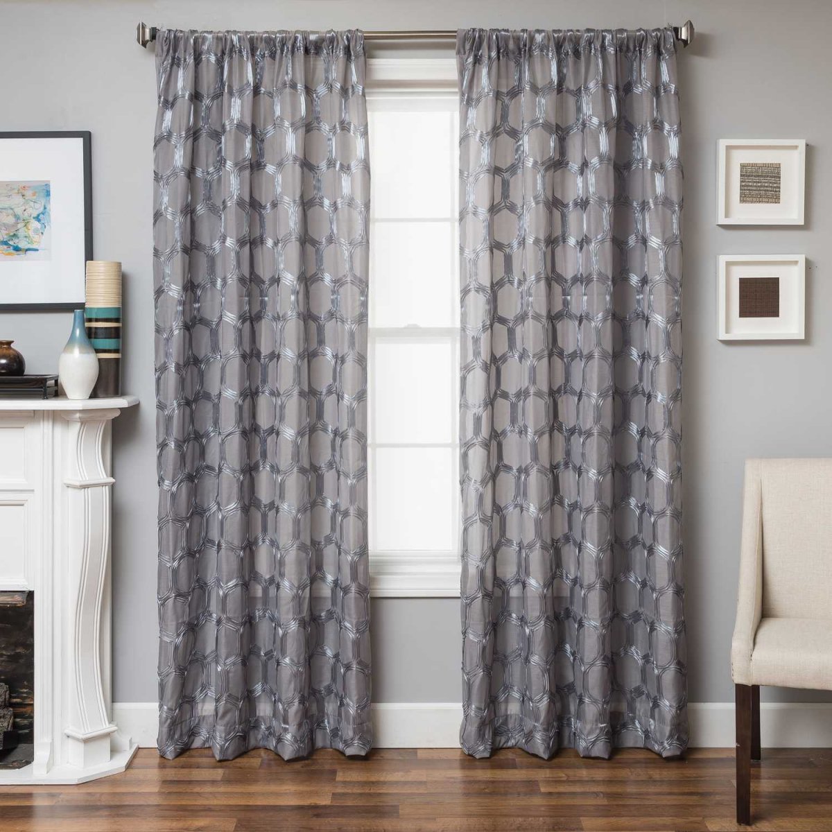 Шторы в гостиную