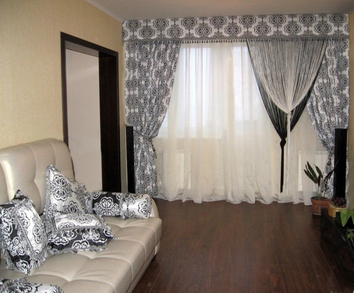 Серебряные шторы в интерьере