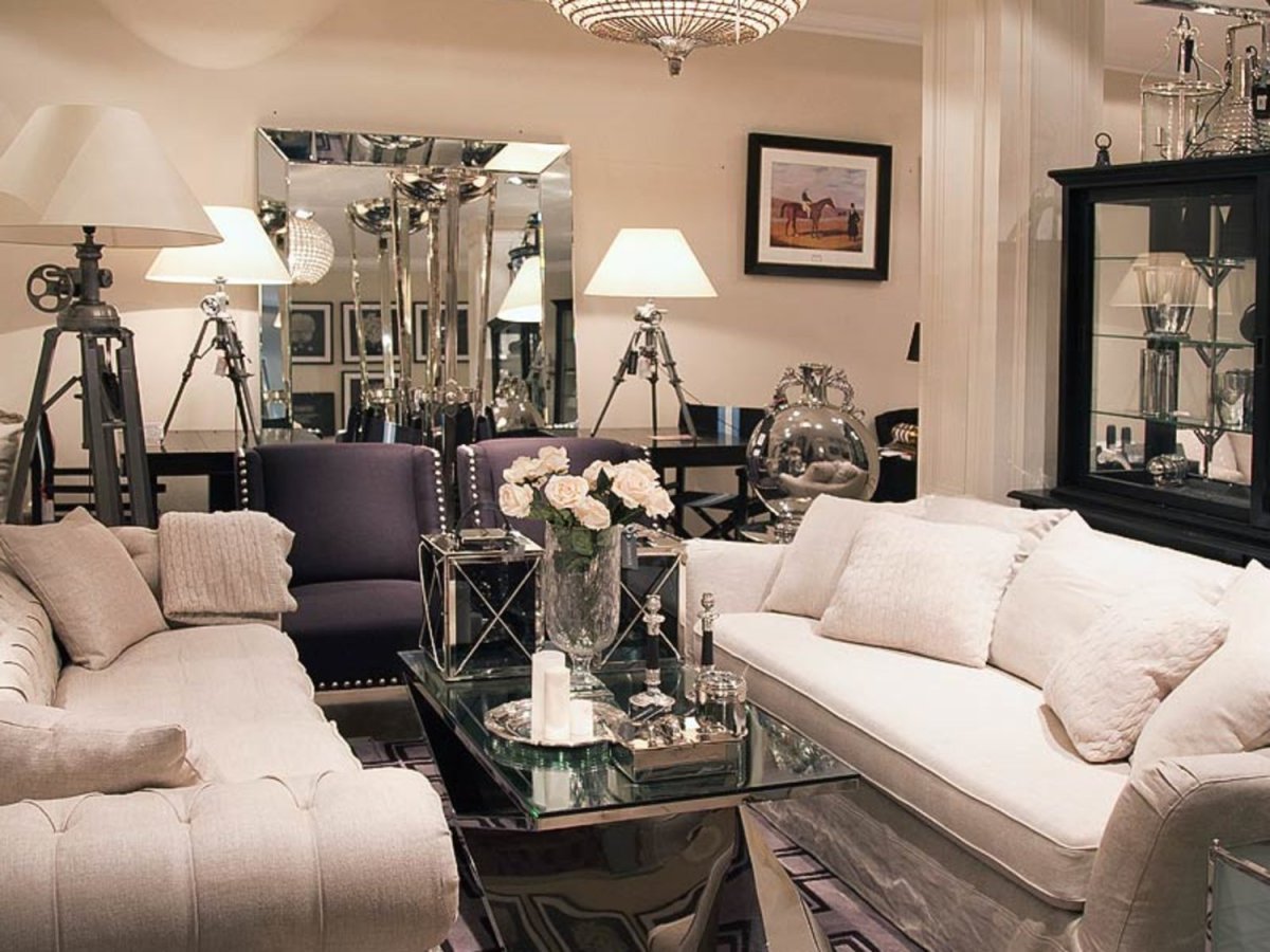 Eichholtz на Саввинской набережной