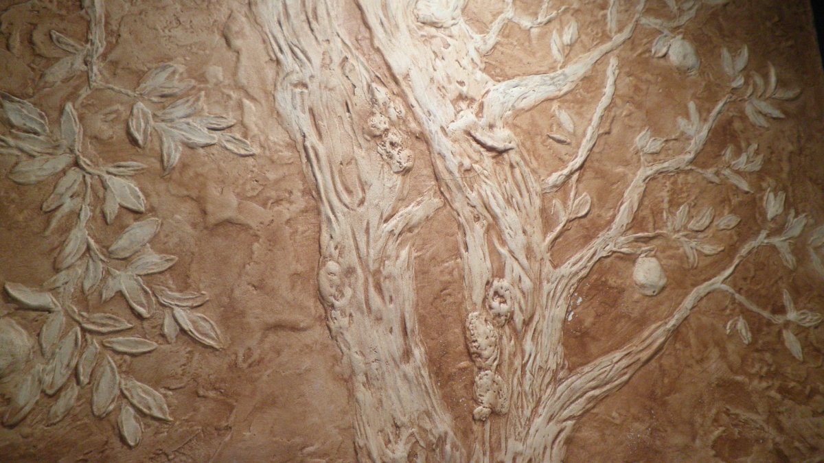 Фактурная штукатурка дерево