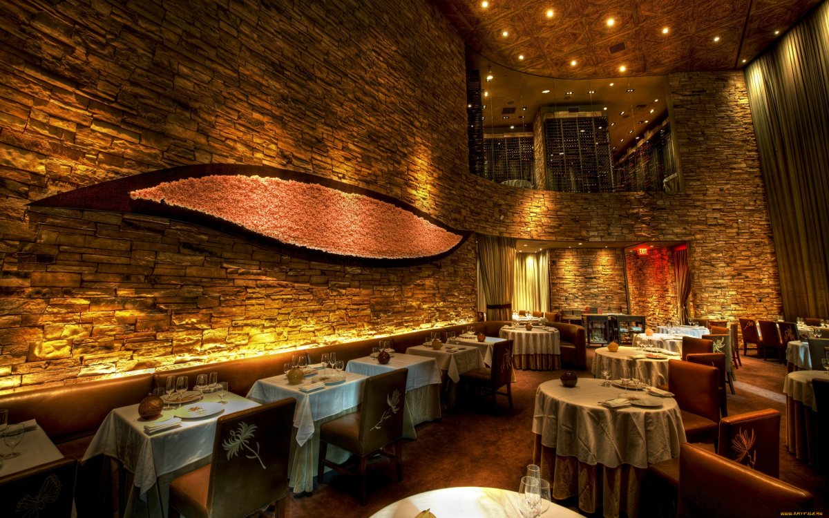 Ресторан внутри