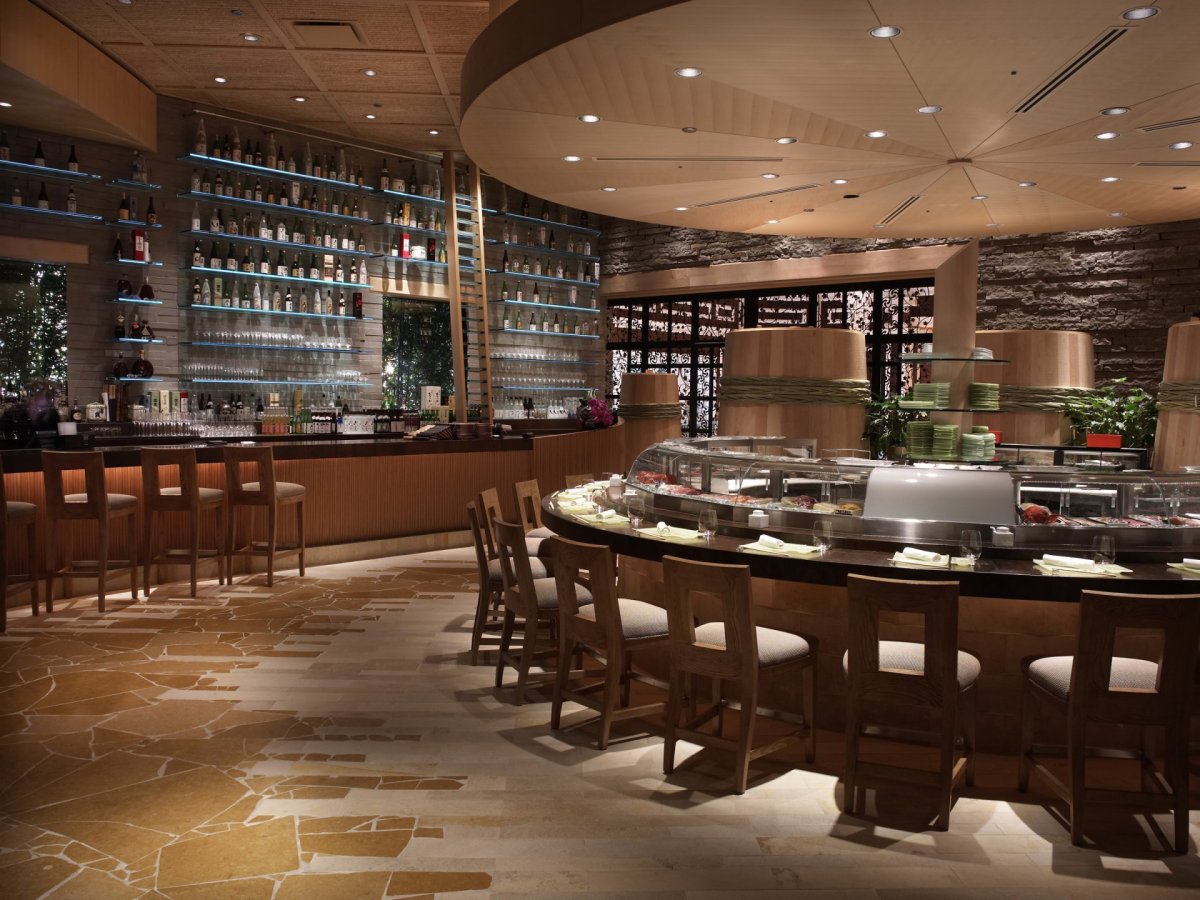 Красивый интерьер кафе бар