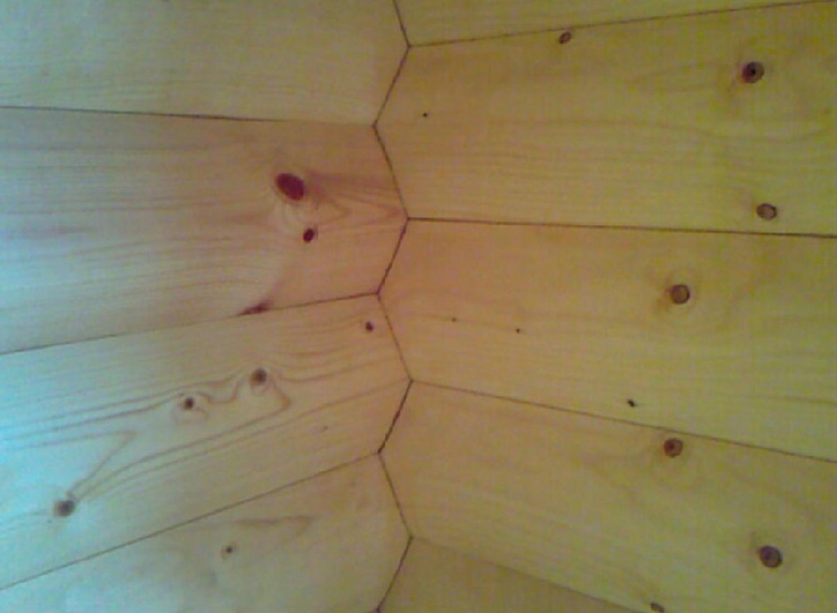 Стыковочная планка для вагонки из дерева