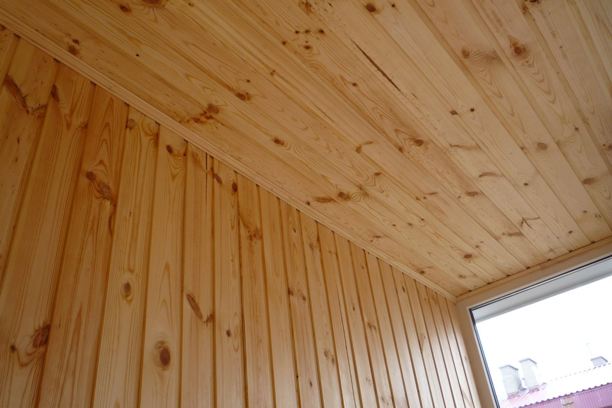 Отделка планкен лиственница интерьер