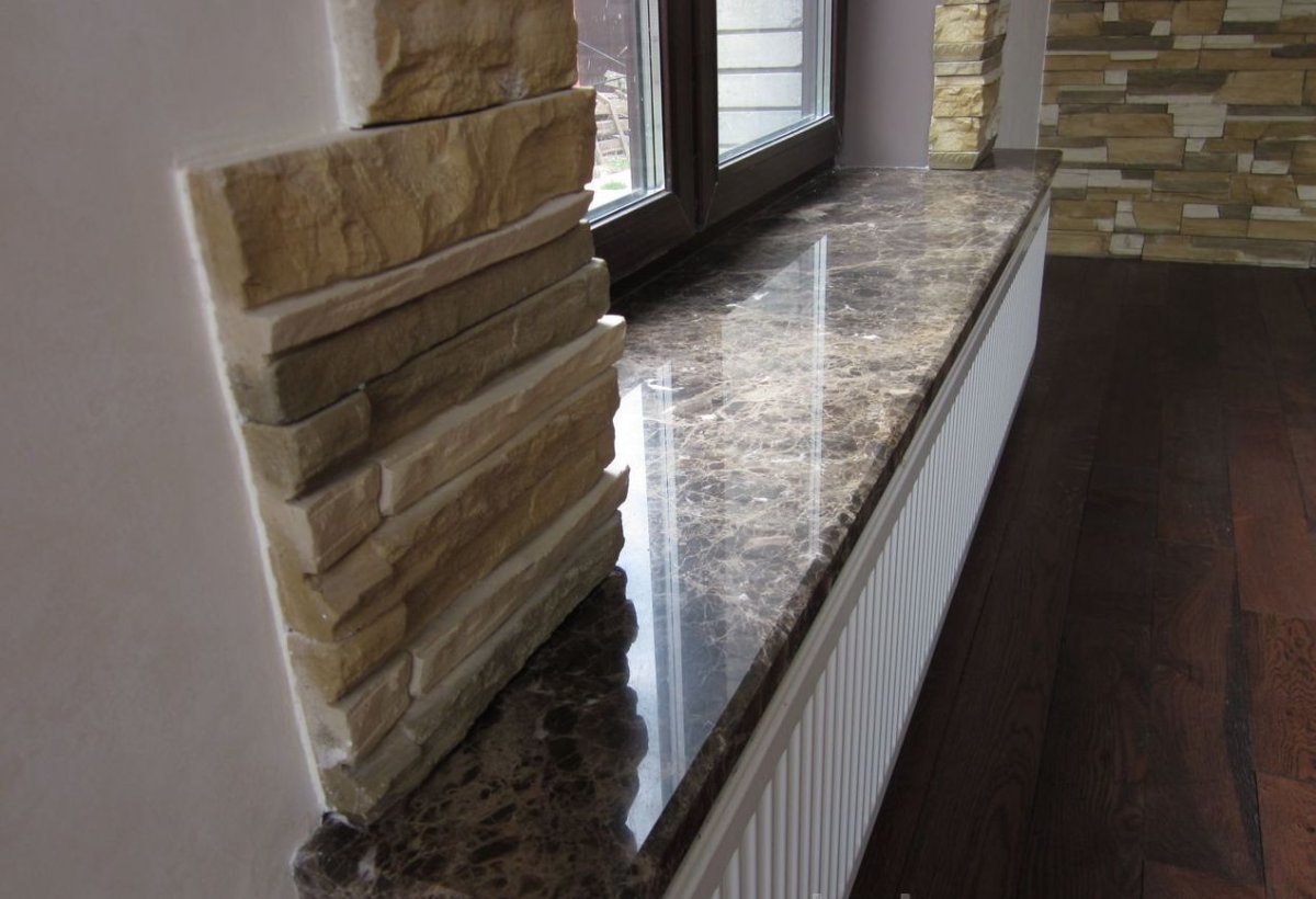 Подоконник из гранита Blue Pearl