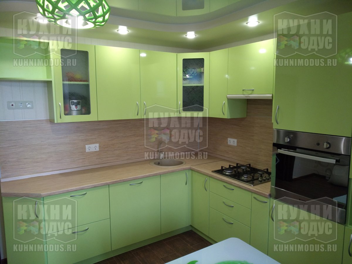 Угловые кухни лайм