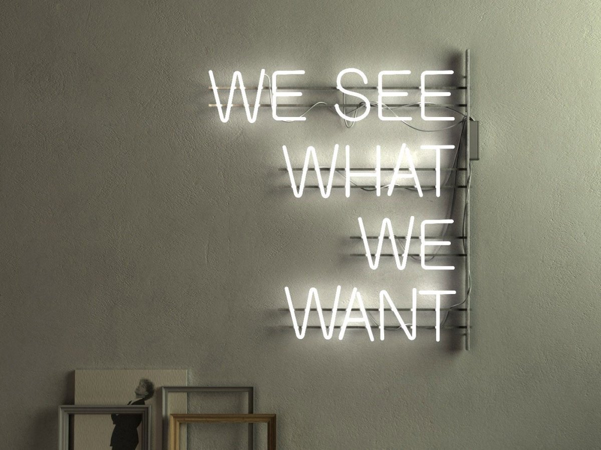 Неоновые надписи на стену