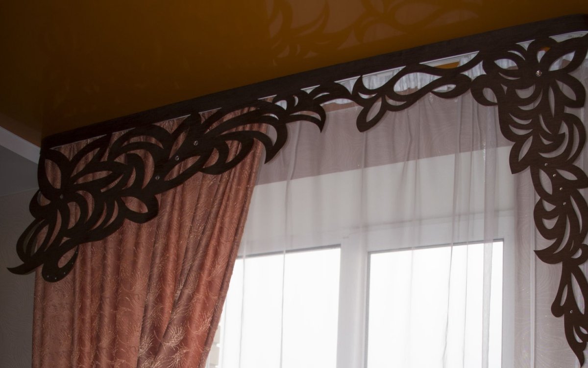 Ажурный ламбрекен