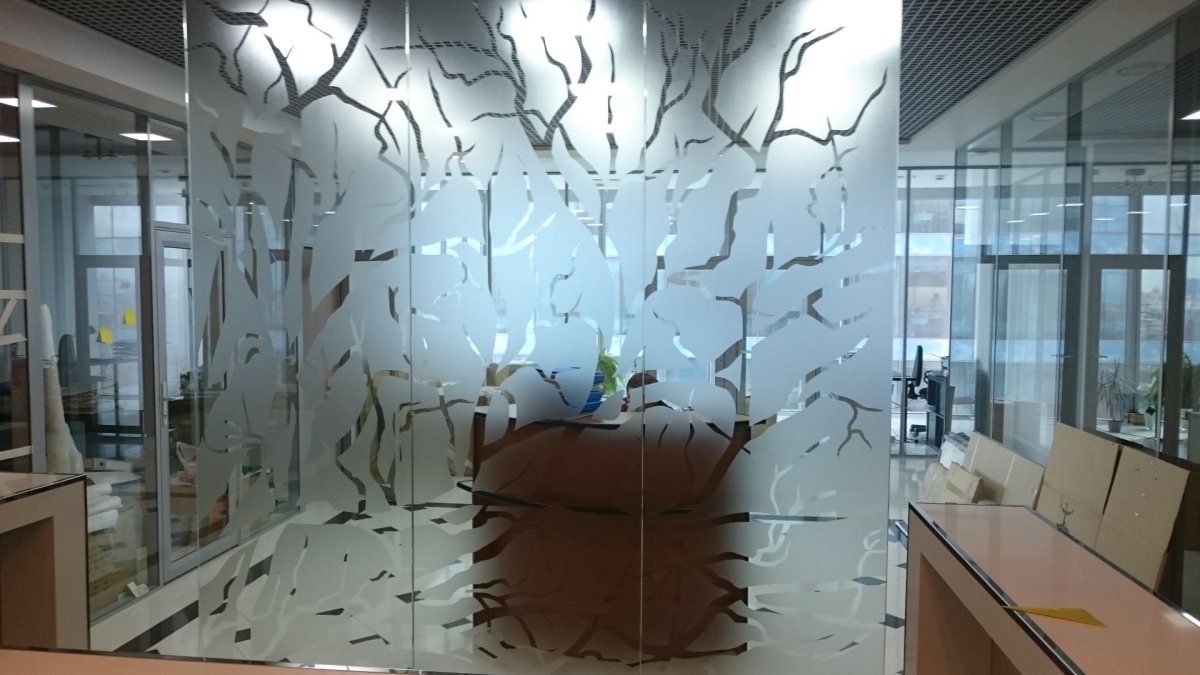 Ударопрочная пленка на окна