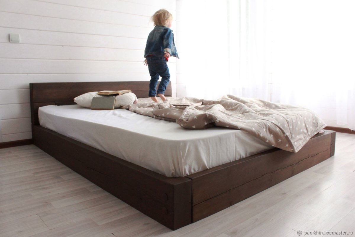 Напольная кровать