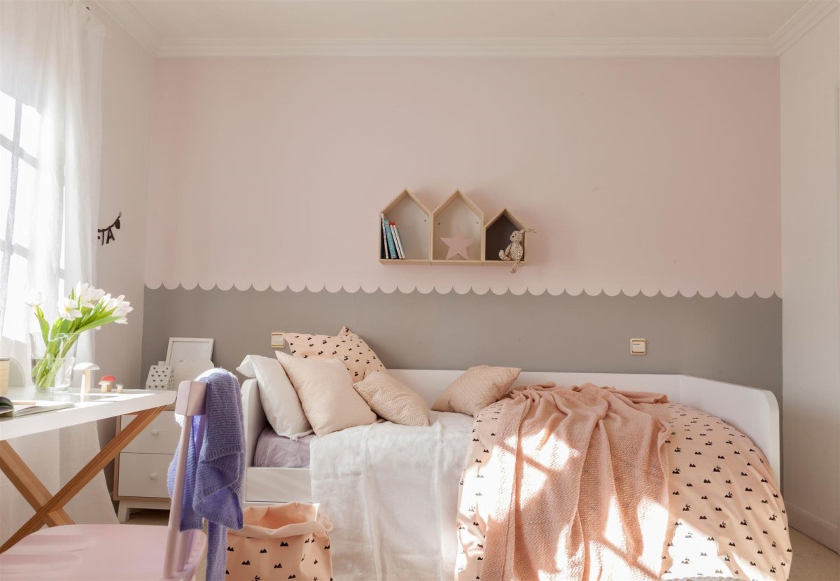 Спальня в теплых тонах