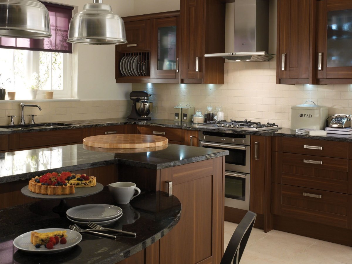 Кухня дерево