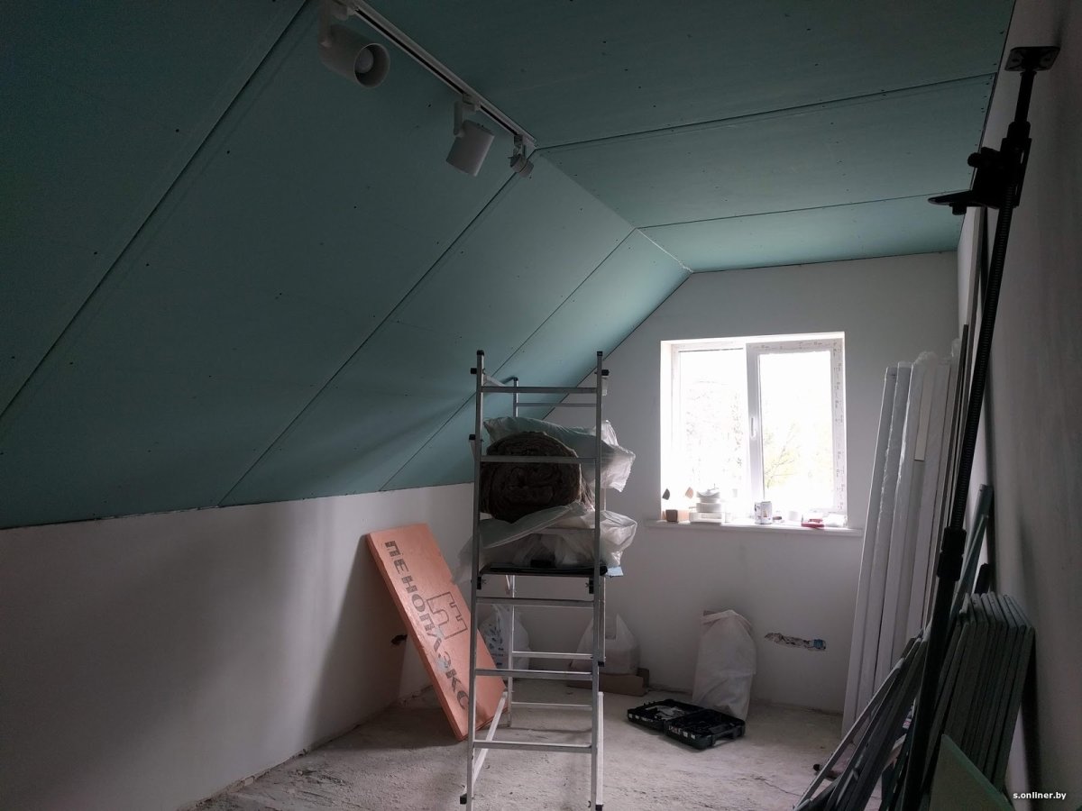 Мансарда в серо голубых тонах