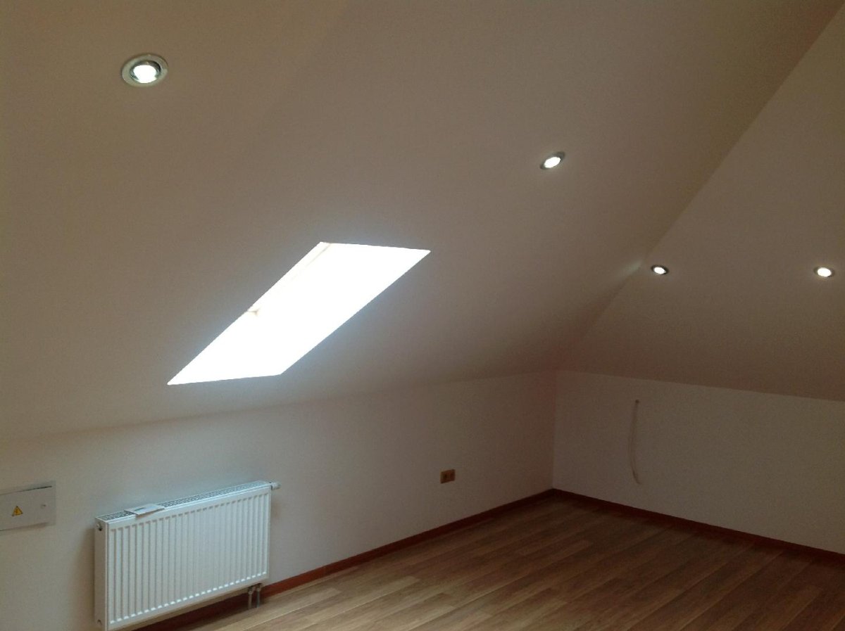 Отделка мансарды