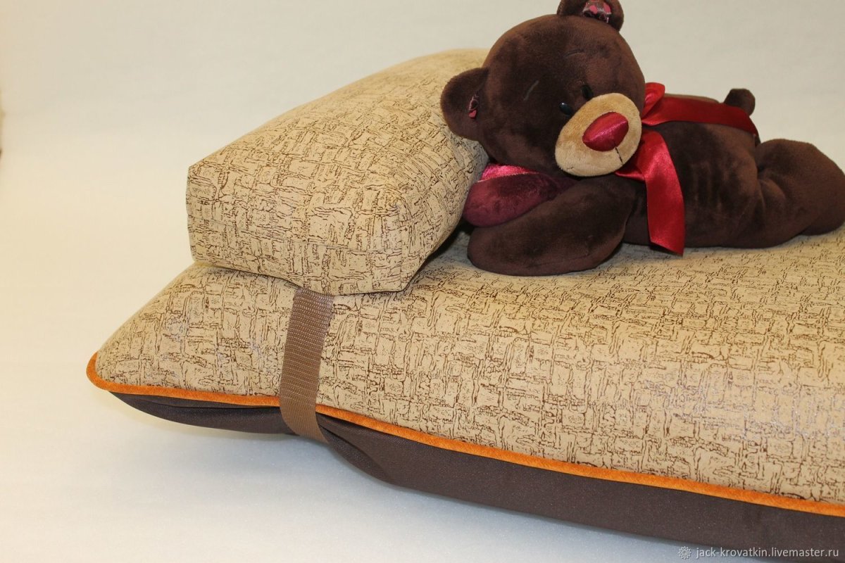 Лежанка для собак