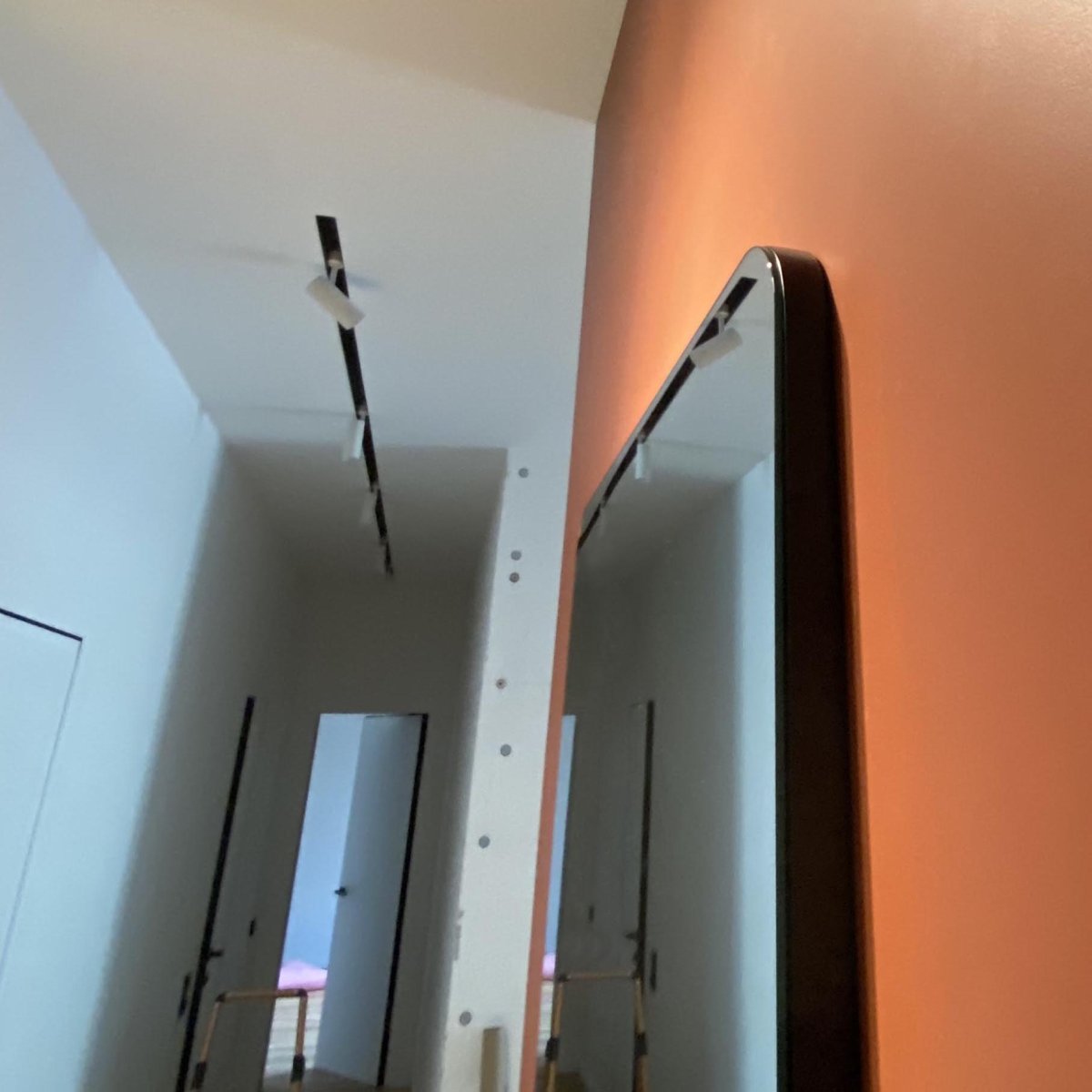 Интерьеры гостиной фото просто и со вкусом в частном доме