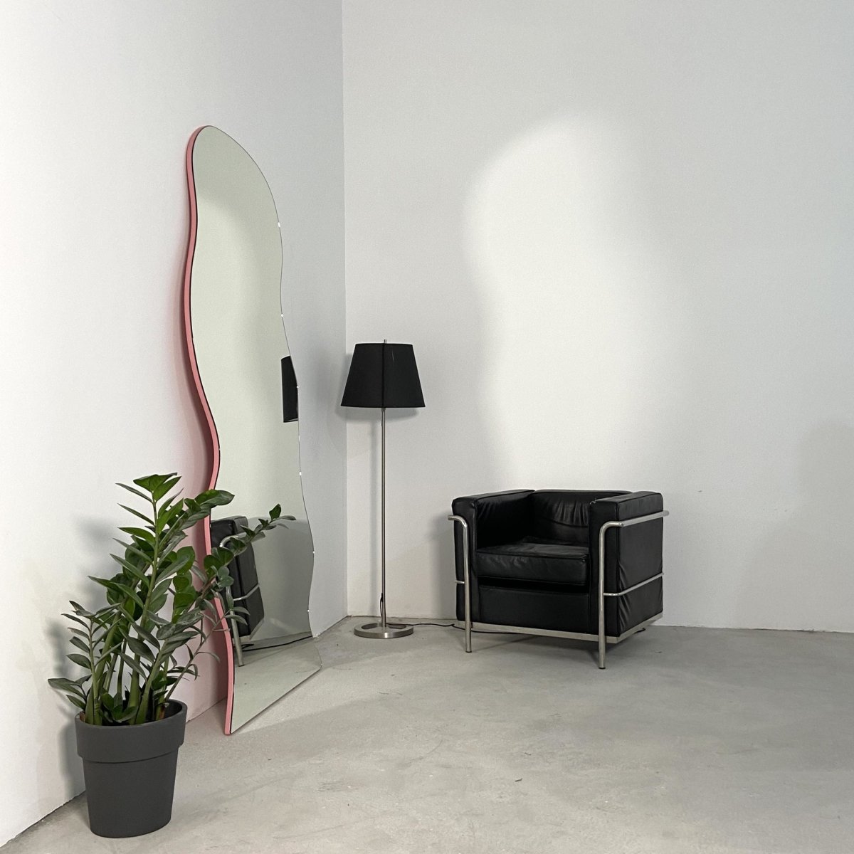 Закругленная дверь