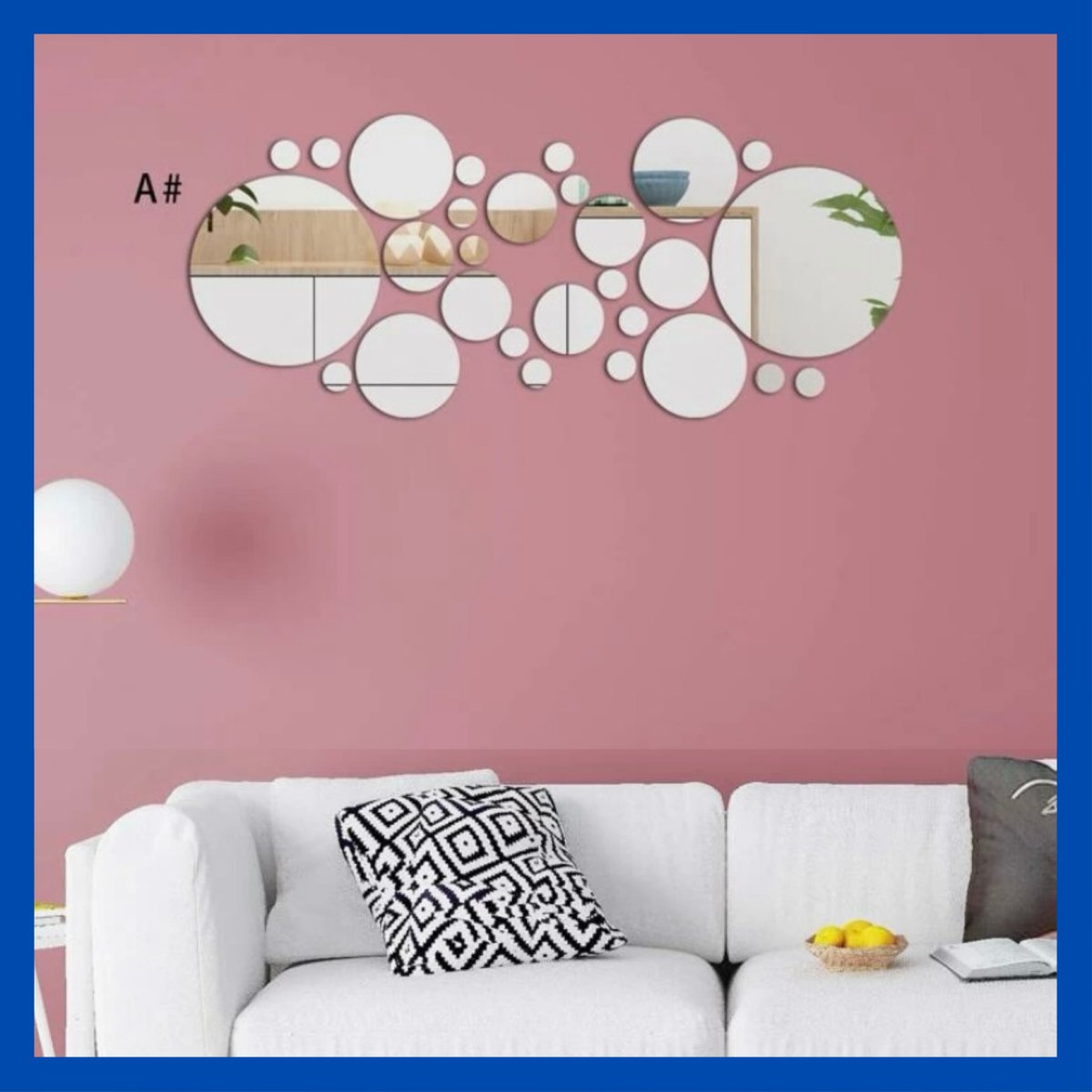 Композиция из кругов на стене