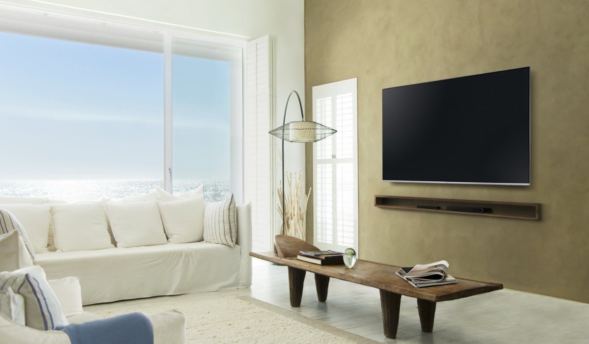 Телевизор самсунг 75 дюймов в гостинной