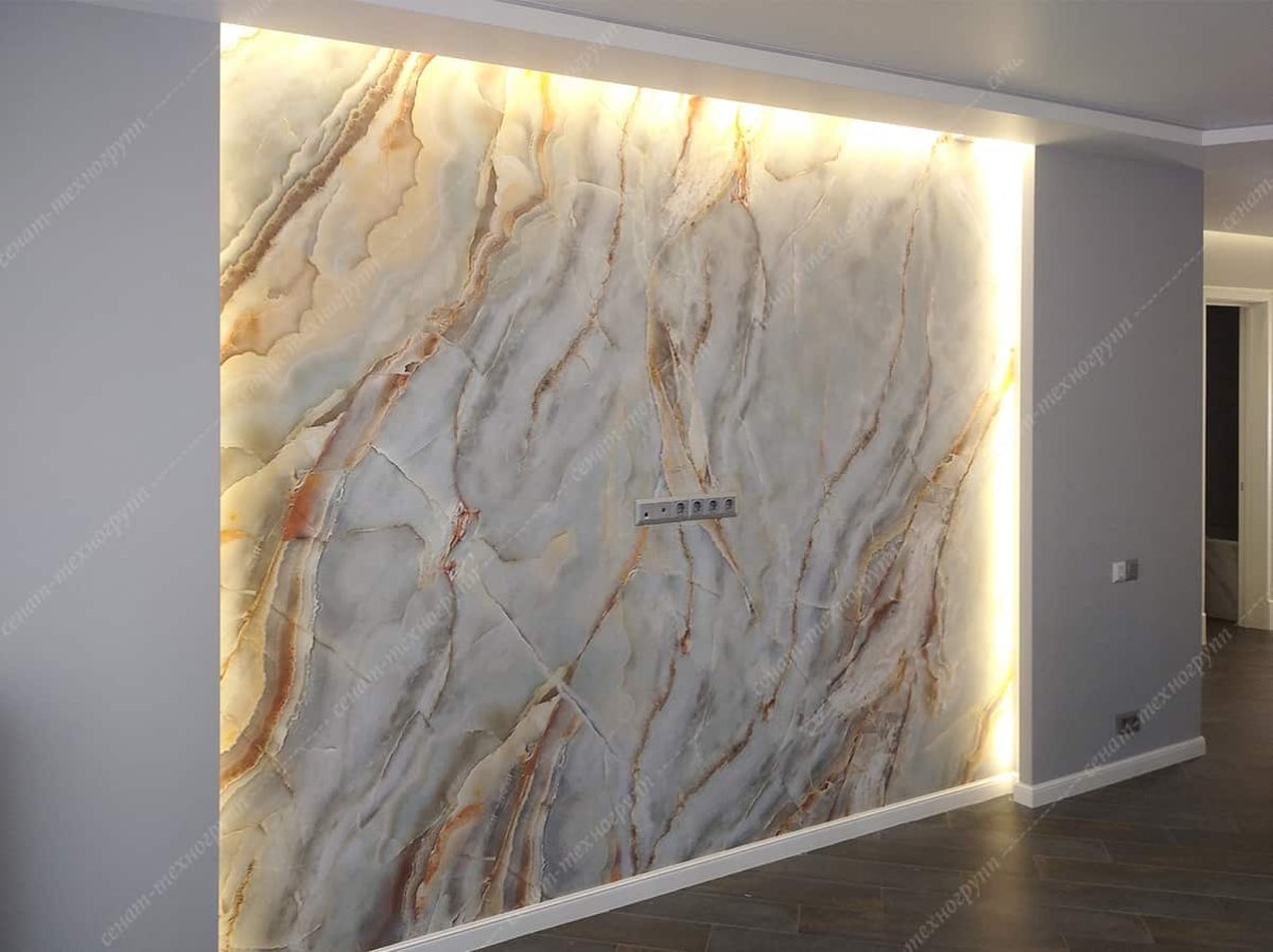 Гибкий мрамор Оникс в интерьере