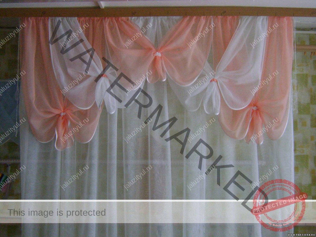 Простые ламбрекены из вуали