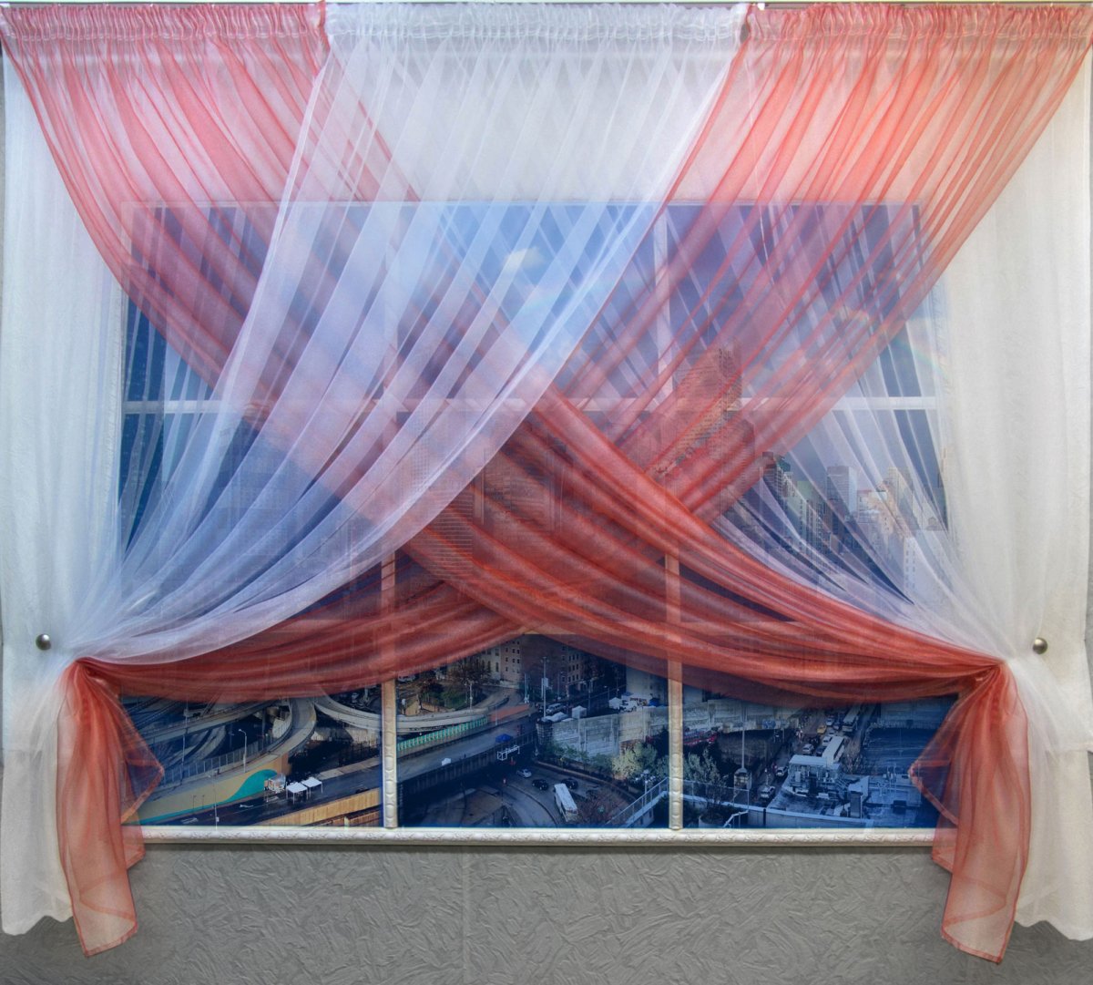 Шторы из органзы на кухню