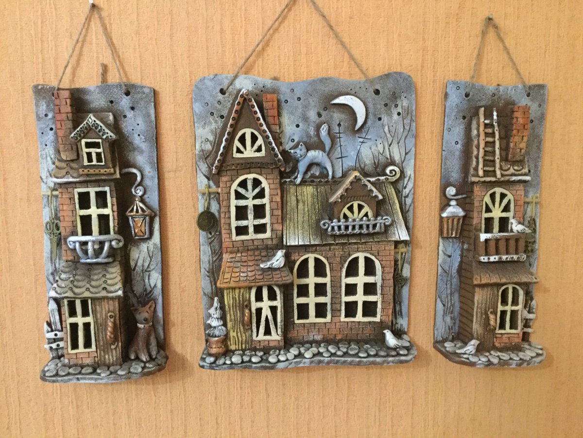 Декоративное панно из глины