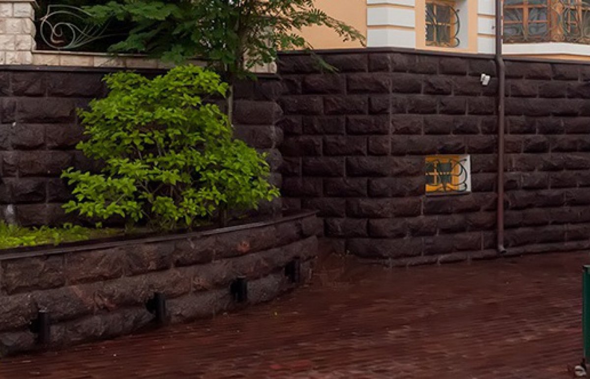 Цоколь под старину