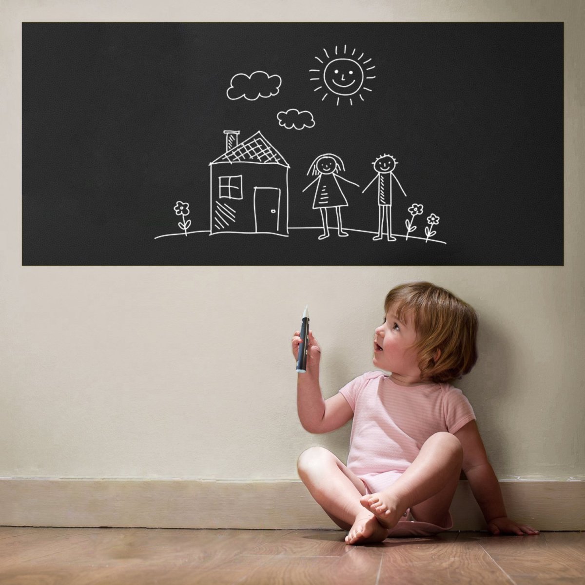 Стена для рисования мелками