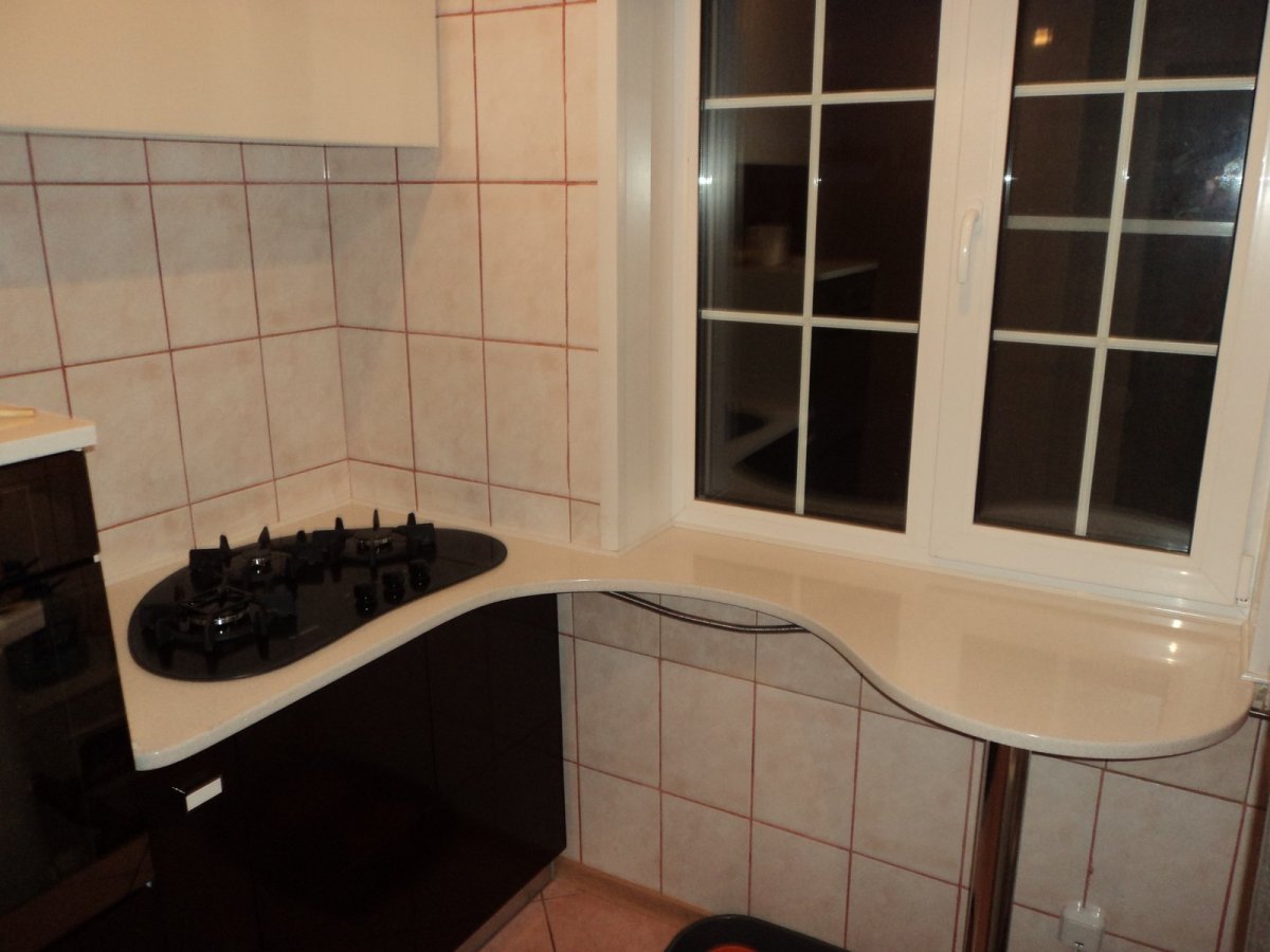 Кухонный подоконник столешница