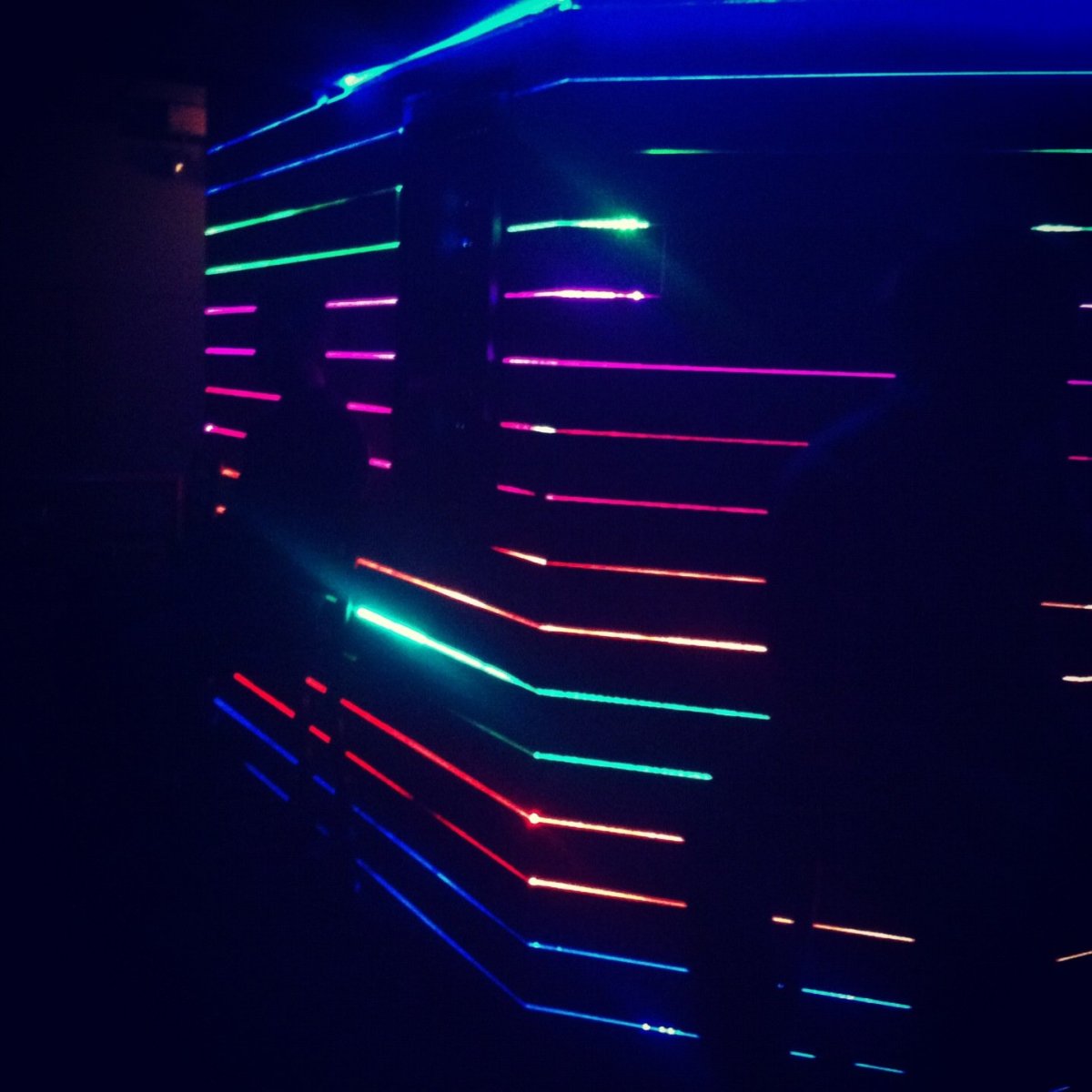 Фигуры из неона