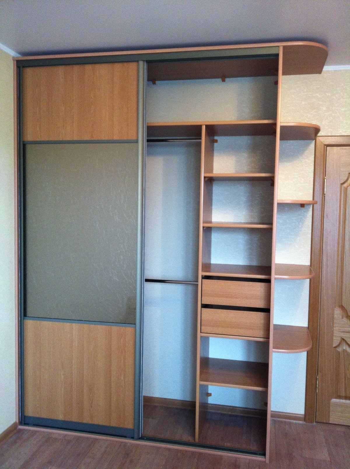 Боб Пайн шкаф купе