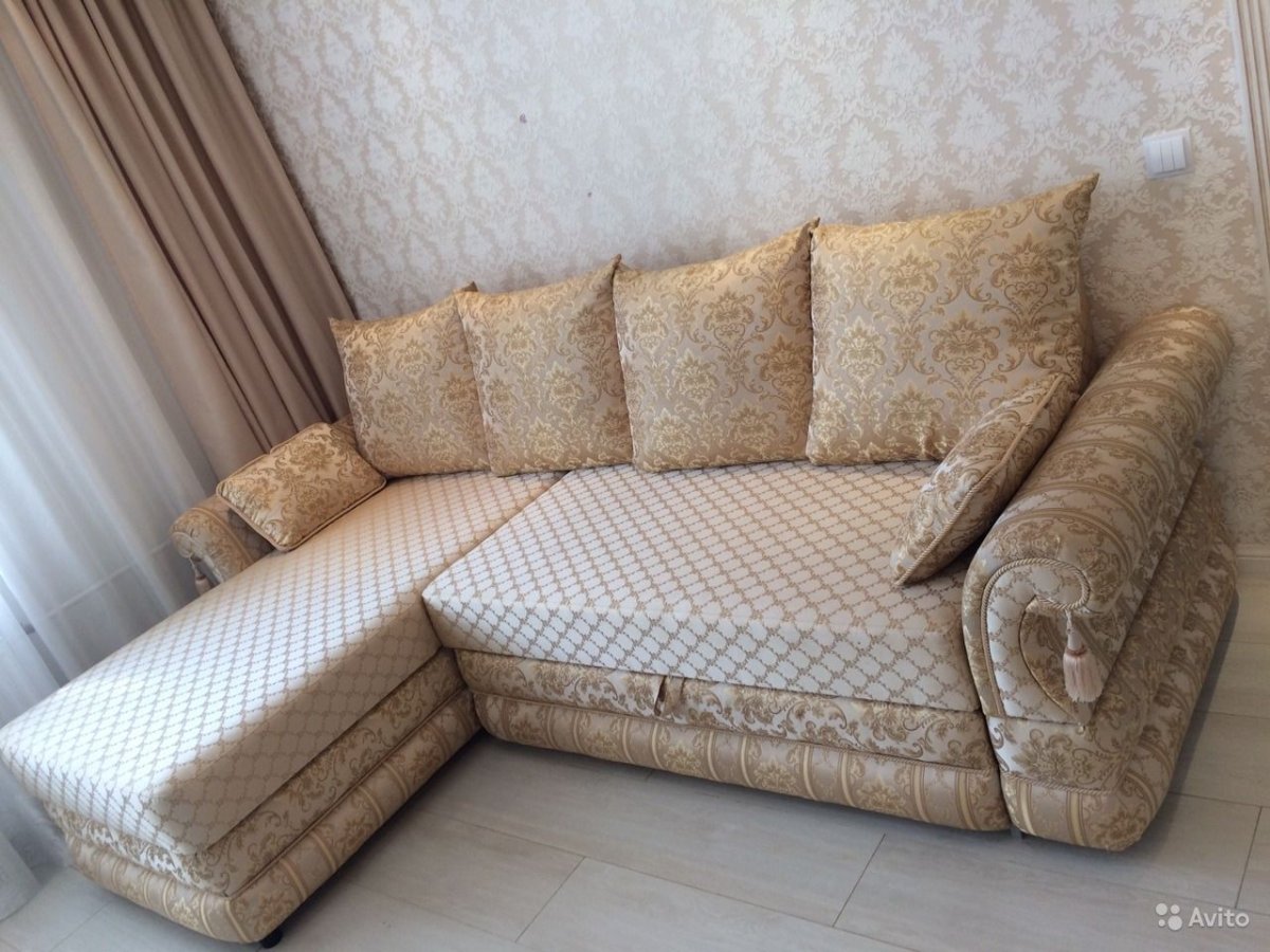 Мягкая мебель для гостиной