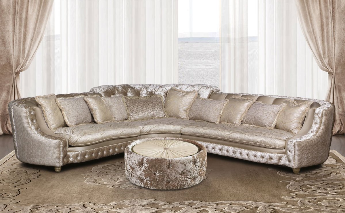 Кожаный диван Версаче