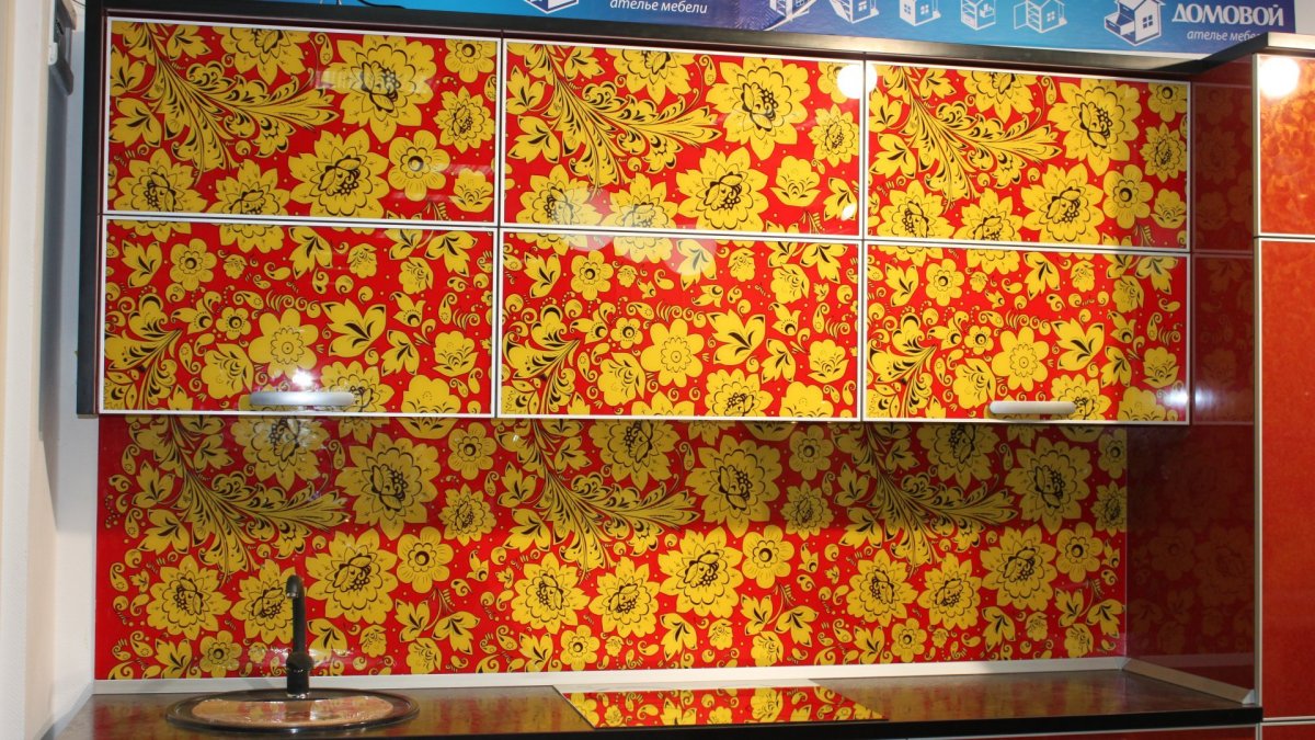 Кухня под хохлому