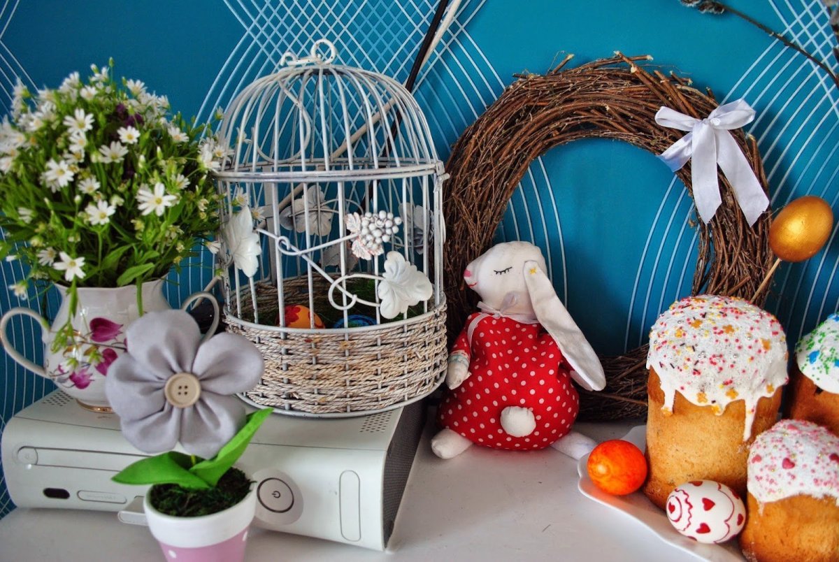 Пасха интерьер дома розовый и белый цвет