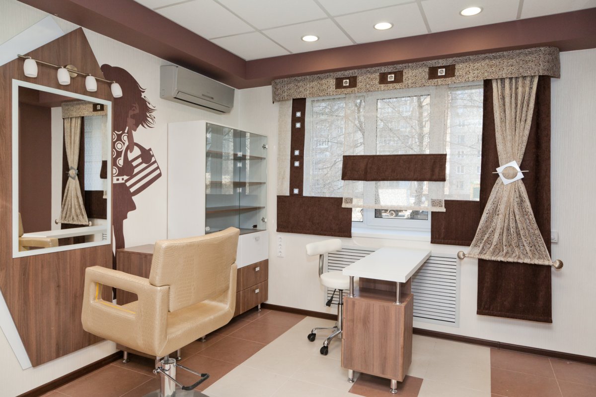 Интерьер маленькой парикмахерской