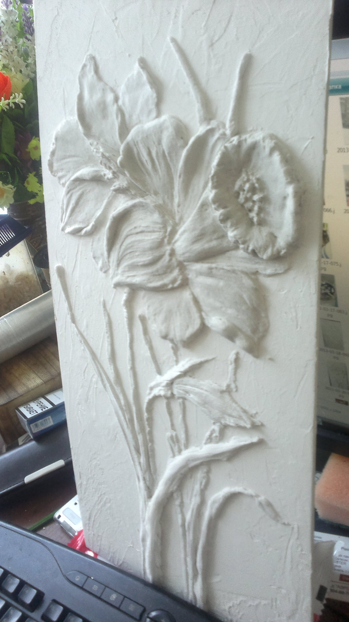 Барельеф тюльпаны