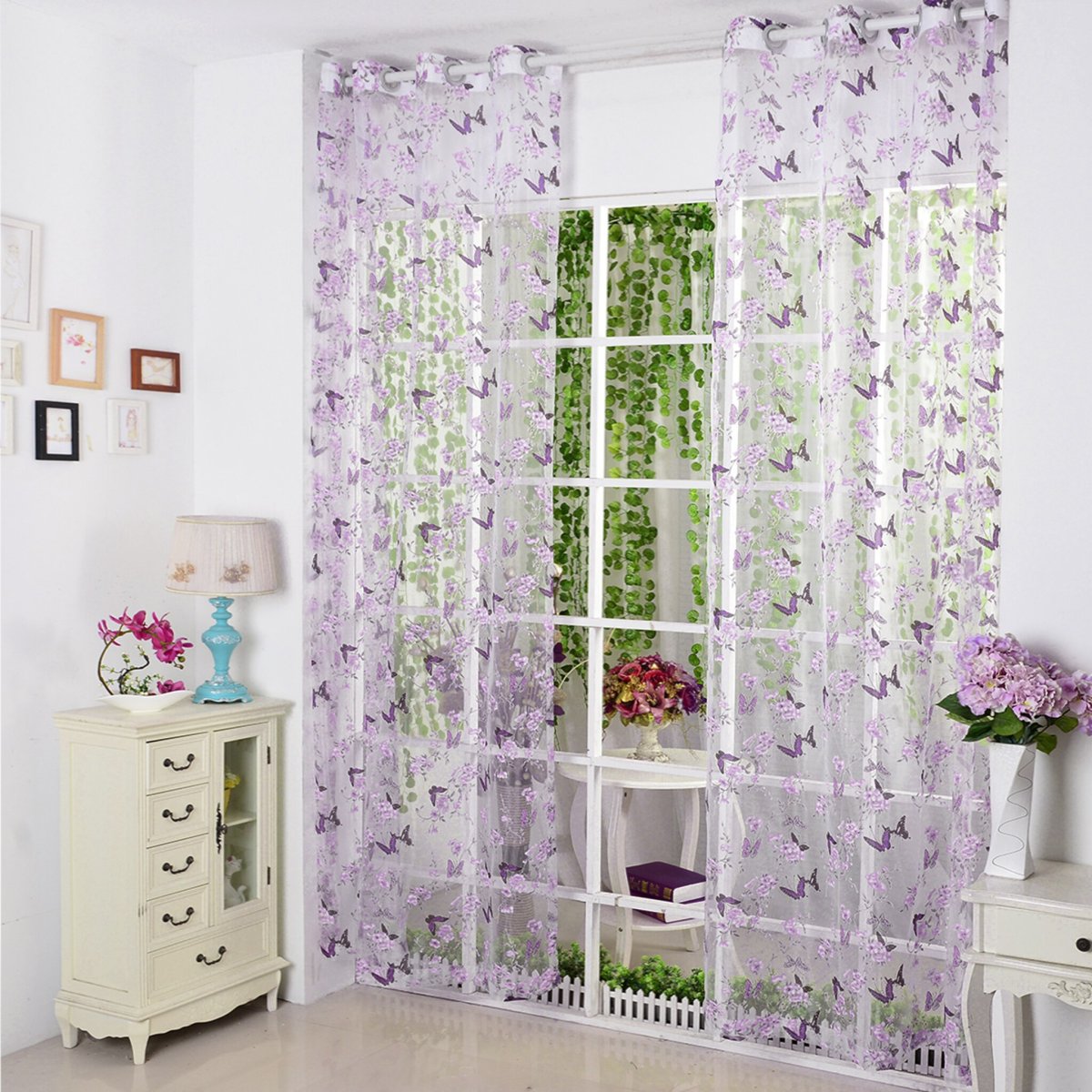 Тюль с бабочками