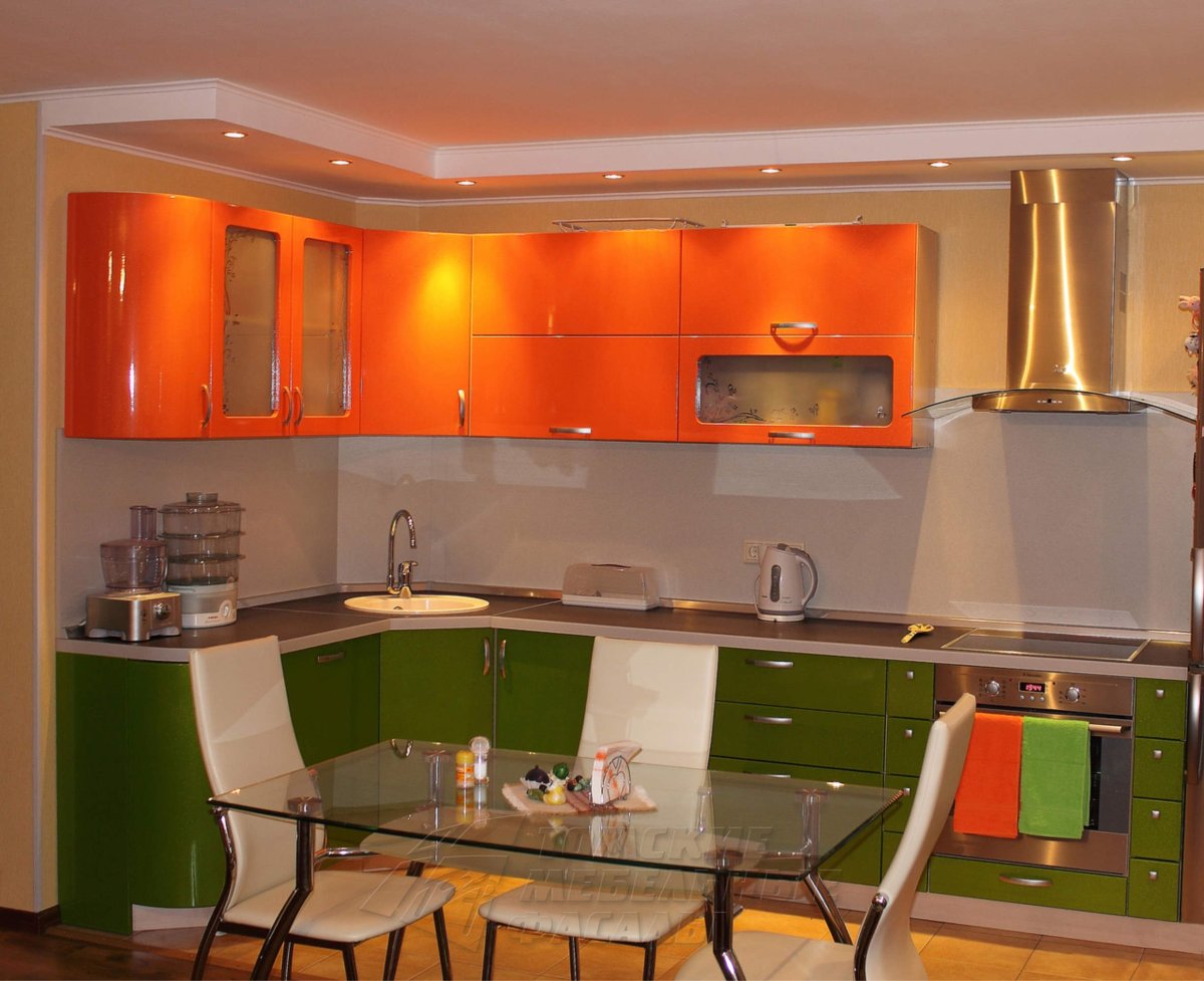 Полуостровная кухня