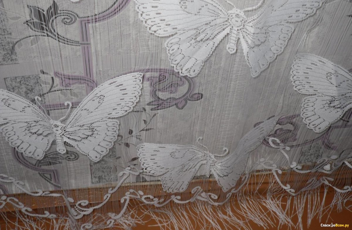 Тюль с бабочками