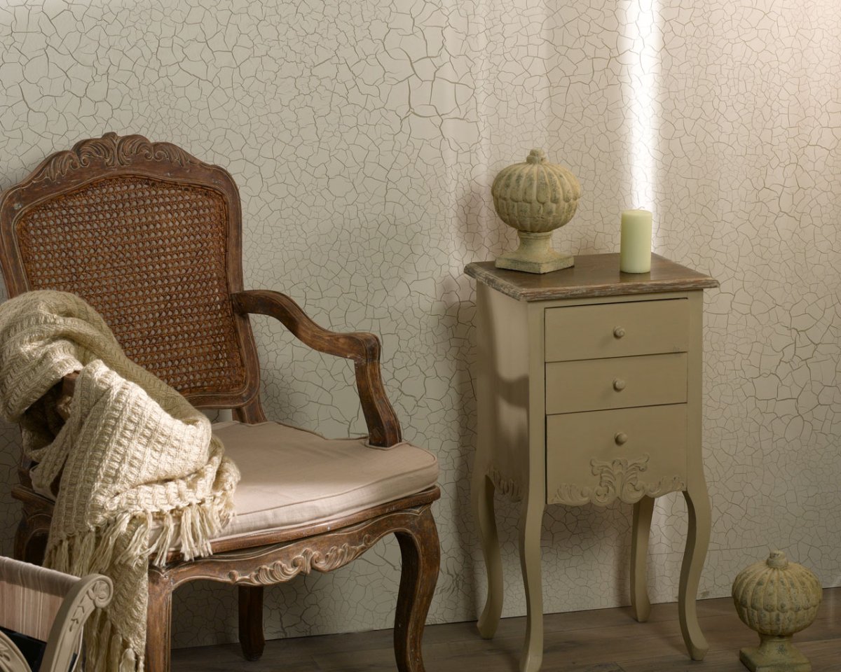 Кракелюр на стенах в интерьере