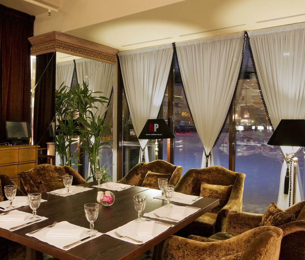 Шторы в ресторане