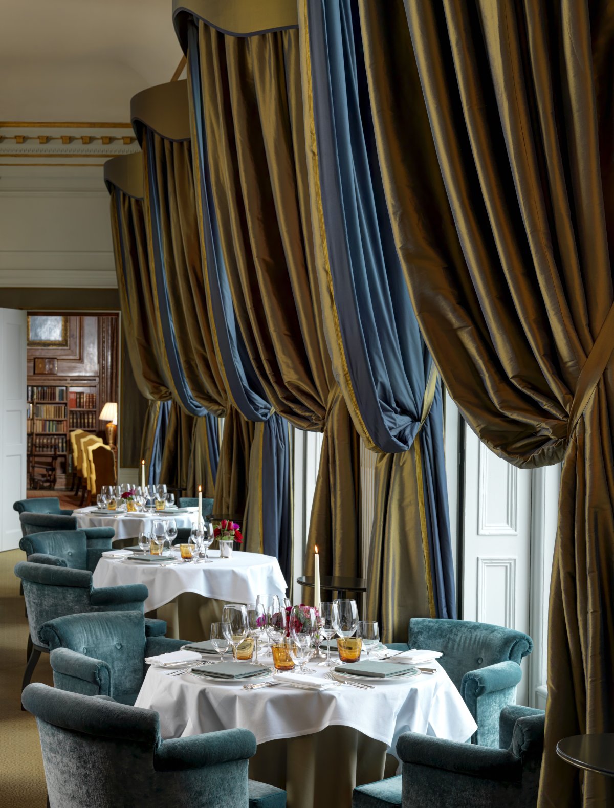 Шторы в кафе и ресторанах