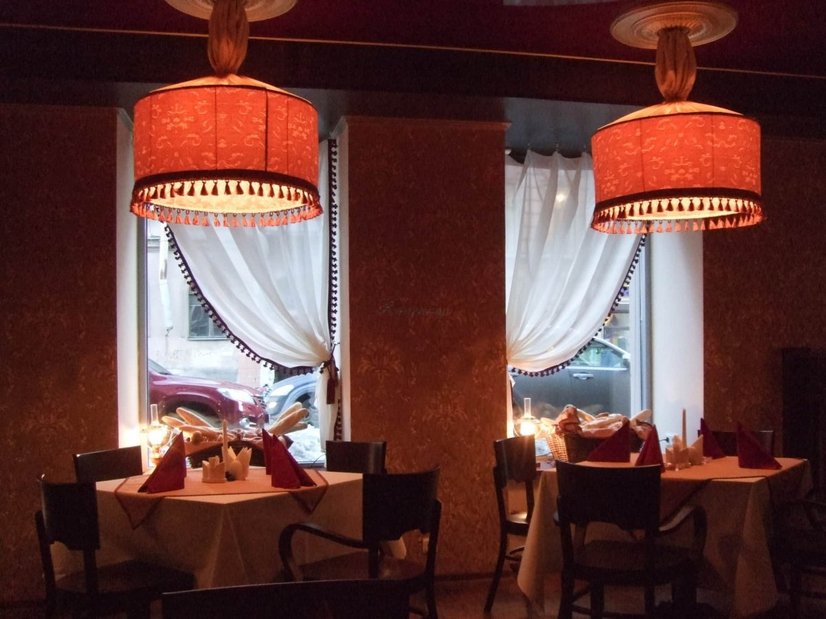 Шторы в бар